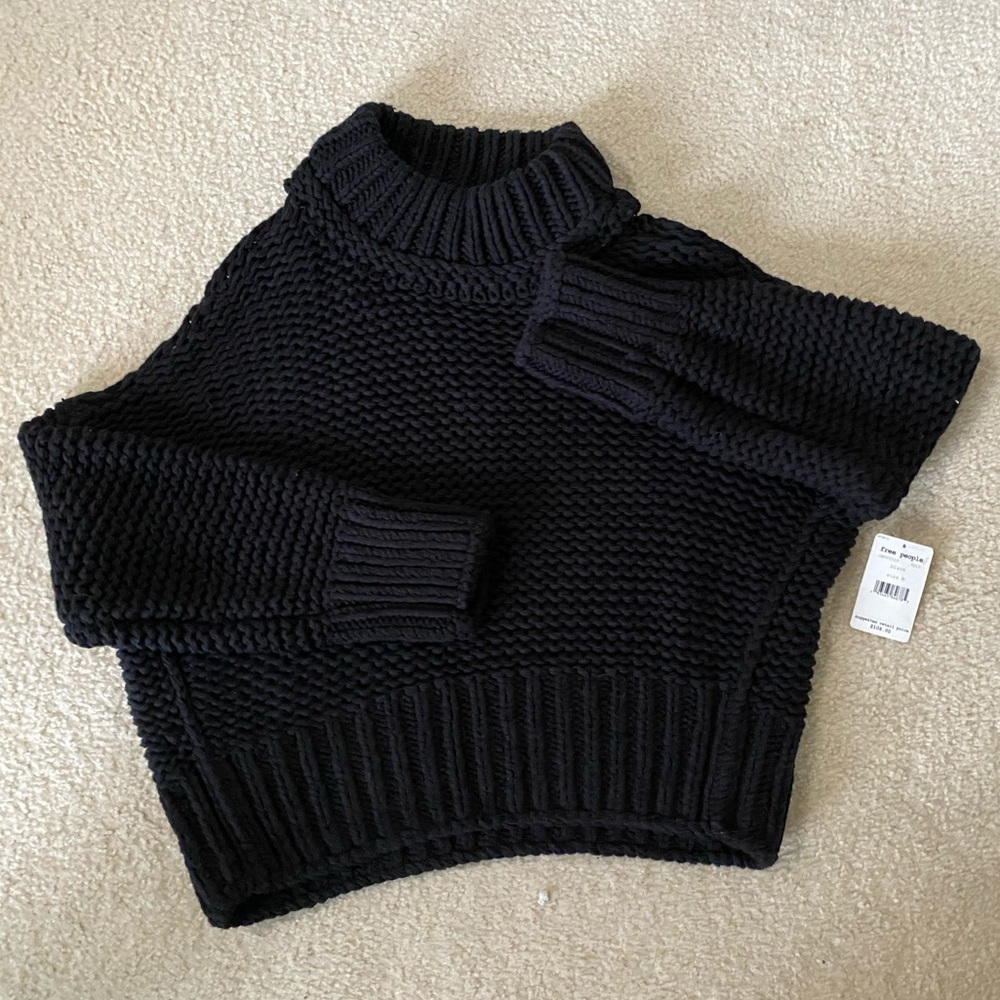 Free People sweater - NWT